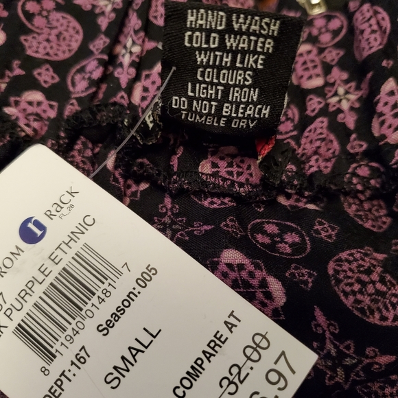 Cute Skirt w Pockets (Nordstrom Rack) NWT Small - Picture 13 of 13
